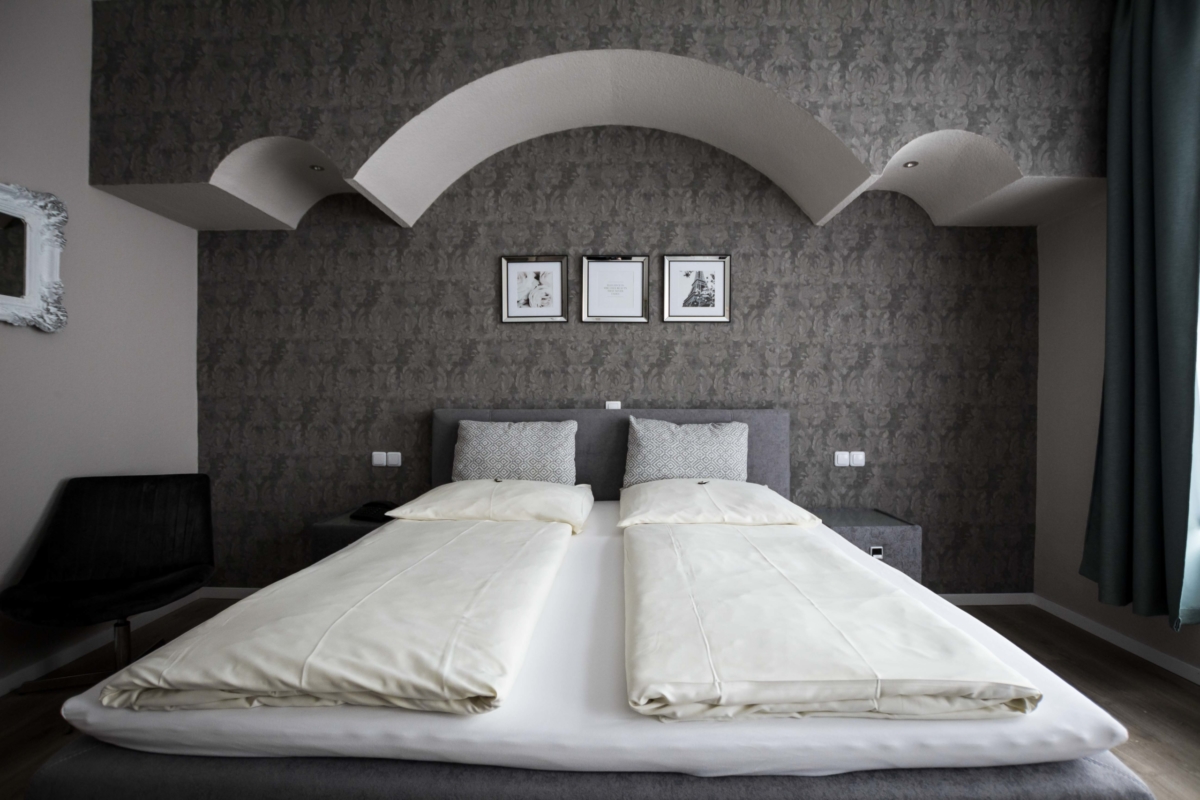 Hotel Zimmer buchen, Bocholt, Landhaus zur Issel, Rees Isselburg Wesel, Grenzgebiet niederlande, Hotel und Restaurant, Biergarten